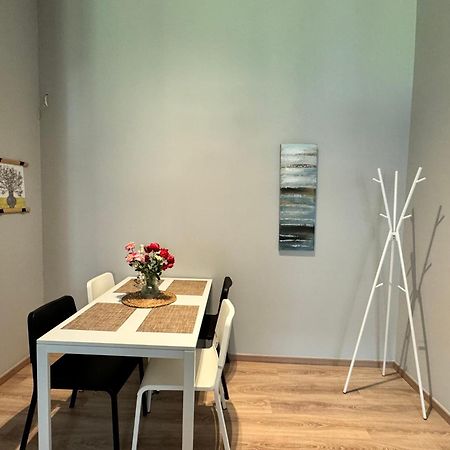 Urban Breeze Aparment 1 Daire Atina Dış mekan fotoğraf