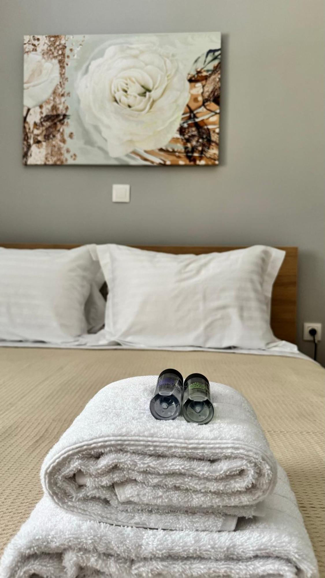 Urban Breeze Aparment 1 Daire Atina Dış mekan fotoğraf